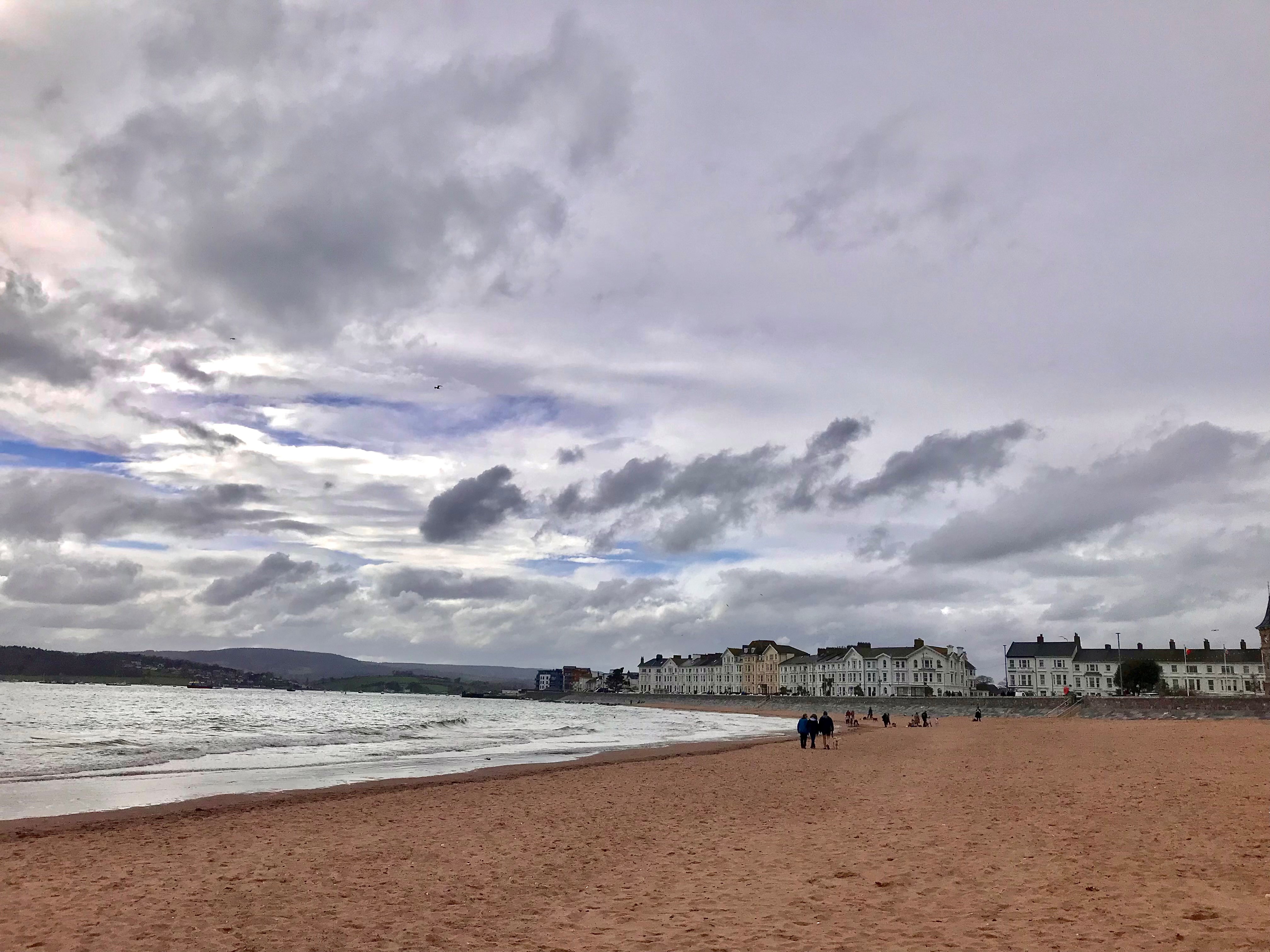 Temporary ban at Exmouth Beach lifted News Greatest Hits Radio (Devon)